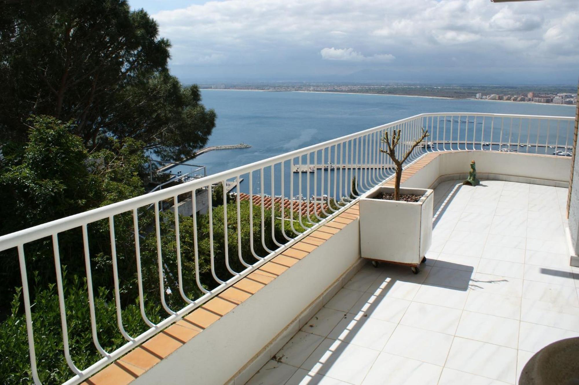 Apartamento Casa Linda Con Vistas Espectaculares Av-40 Roses Exterior photo